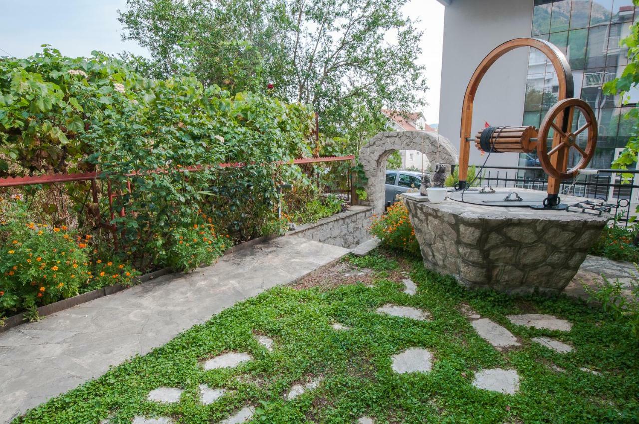 Apartments Milena Τίβατ Εξωτερικό φωτογραφία